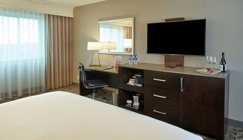Room, 1 King Bed, Accessible