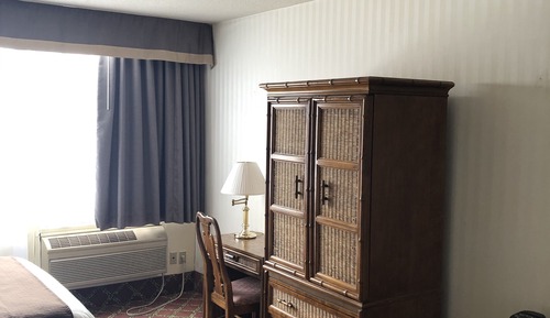 Room, 2 Queen Beds, Non Smoking, Ground Floor