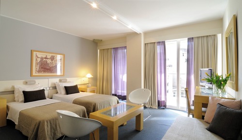 Family Room, 3 Twin Beds, Non Smoking (with Sofabed)