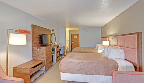 Suite, 2 Queen Beds, Non Smoking