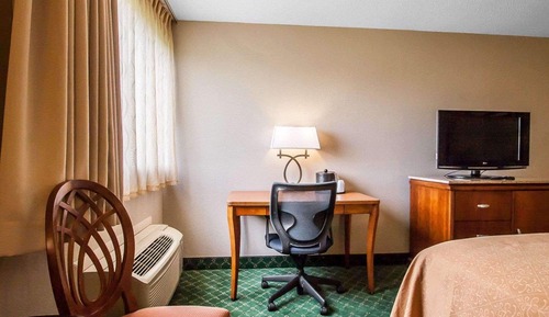 Standard Room, 2 Double Beds, Non Smoking