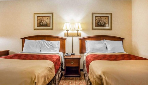 Standard Room, 2 Double Beds, Non Smoking
