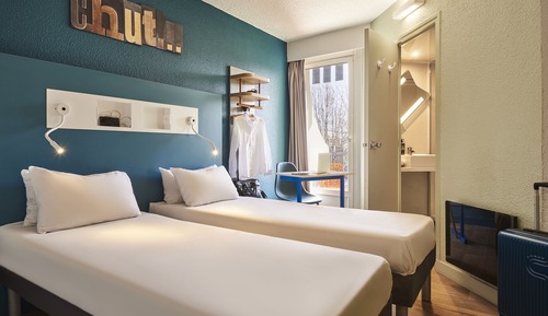 Standard Room, 2 Twin Beds
