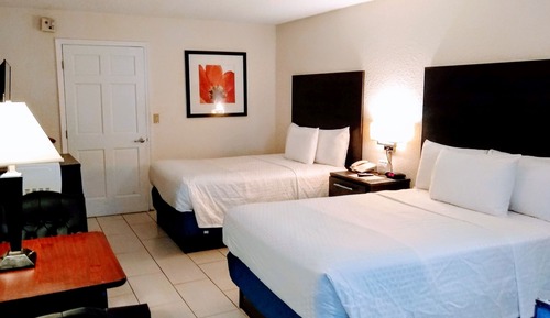 Standard Double Room, 2 Double Beds, Accessible