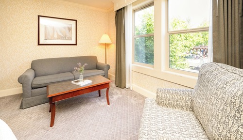 Room, 1 King Bed (Park Side)