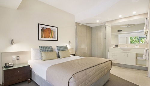 Two Bedroom Deluxe Apartment
