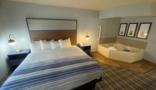 Premier Room, 1 King Bed, Non Smoking