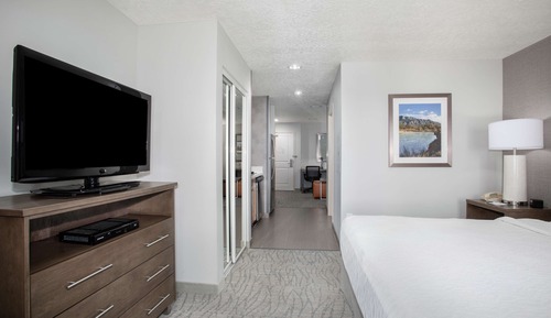 Studio, 1 King Bed, Non Smoking