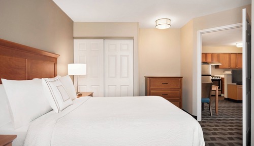 Suite, 1 Bedroom (Mobility/Hearing Accessible, Tub)