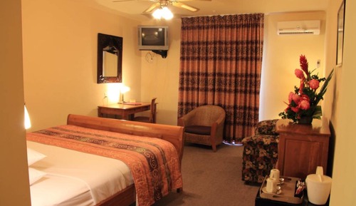 Standard King ( Manaia ) Room 