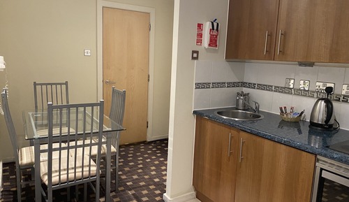 Two Bedroom Apartment for 4