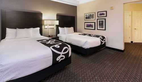 Room, 2 Double Beds, Accessible, Non Smoking (Mobility/Hearing Impaired Accessible)