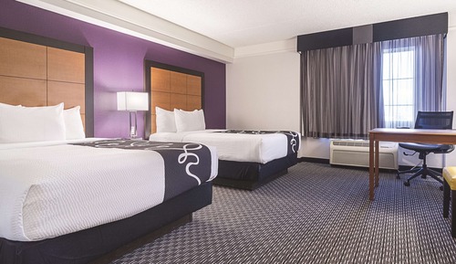 Deluxe Room, 2 Double Beds, Non Smoking