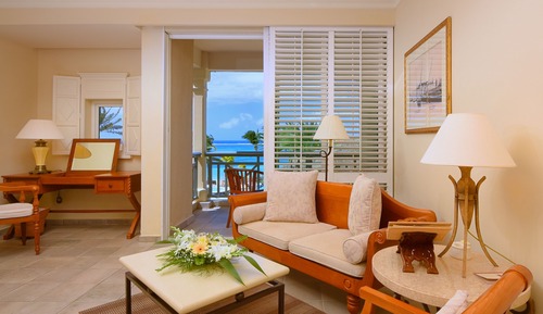 Room, Oceanfront (Colonial)