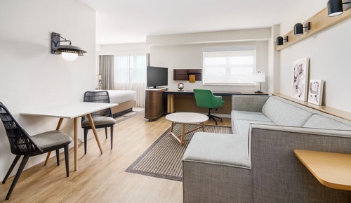 Studio, 1 Queen Bed with Sofa bed