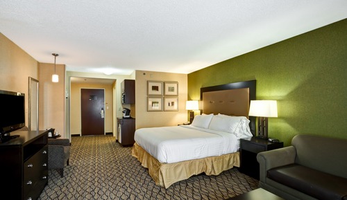 Standard Room, 1 Queen Bed, Accessible Bathtub (Mobility Accessible)