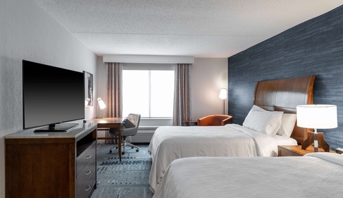 Room, 2 Queen Beds (Drinks & Snacks)
