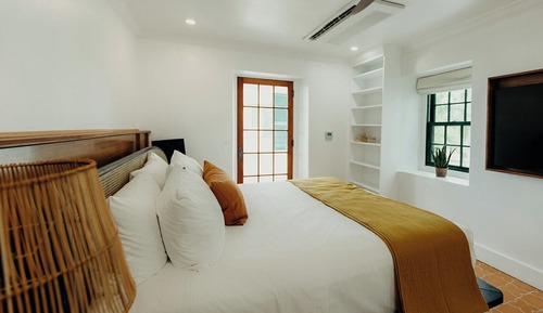 Luxury Suite, 2 Bedrooms, Balcony, Ocean View