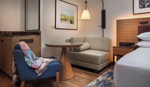 Deluxe Room, 2 Queen Beds (Hearing Accessible)