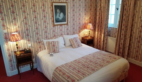 Traditional Double or Twin Room