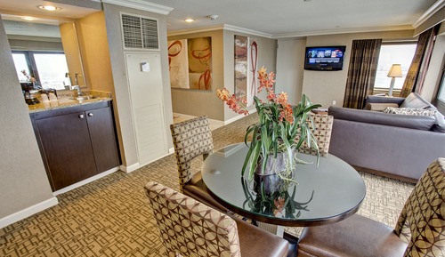 Marina Suite