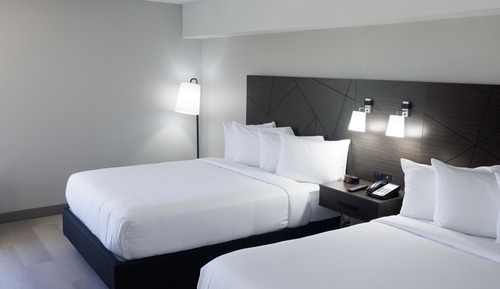 Standard Room, 2 Queen Beds, Non Smoking