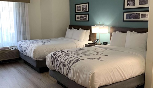 Room, 2 Queen Beds, Non Smoking