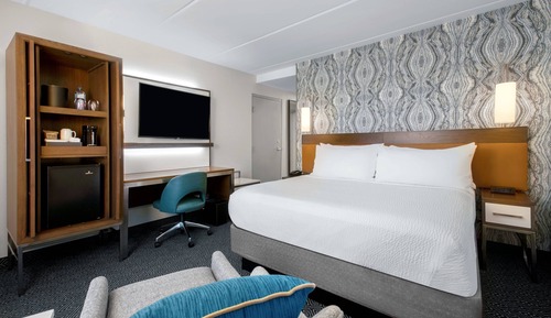 Room, 1 King Bed with Sofa bed, Non Smoking
