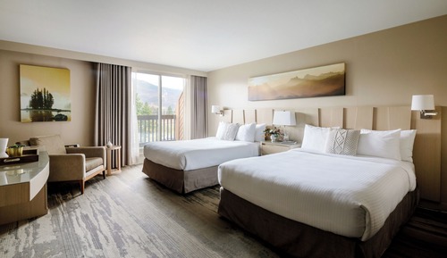 Woodland Balcony Room, 2 Queens (Pet Friendly)