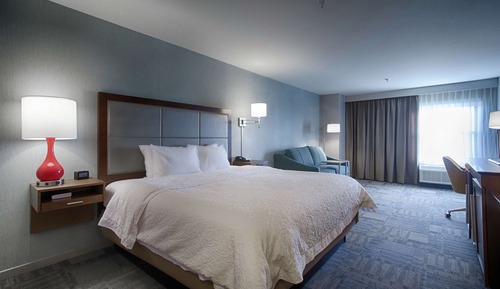 One king bed non smoking