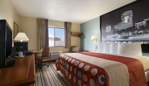 Room, 1 King Bed, Non Smoking