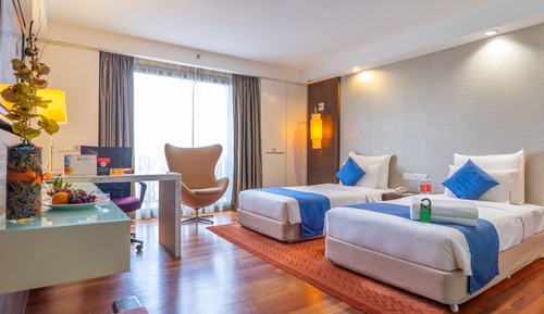 Premier Deluxe Twin Room