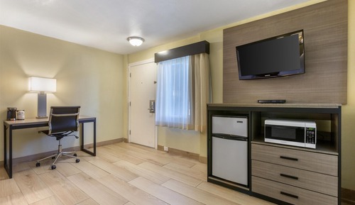Room, 2 Queen Beds
