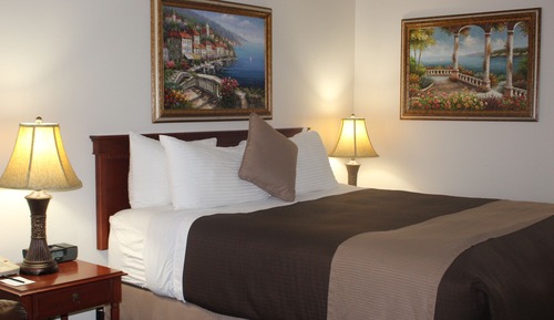 Standard Room, 1 Queen Bed, Smoking