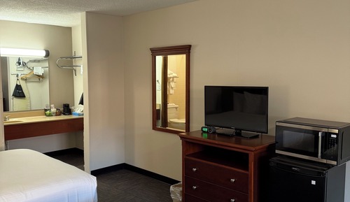 Standard Room, 2 Queen Beds, Smoking