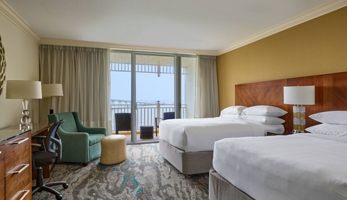 Room, 2 Queen Beds, Balcony (Mobility Accessible, Roll-in Shower)