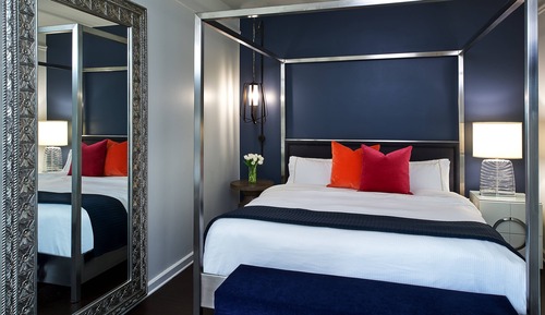 Deluxe Room, 1 King Bed, City View