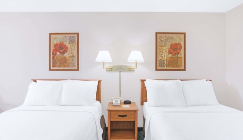 Double Room, 2 Double Beds