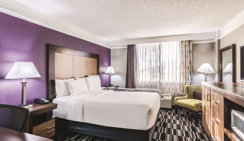 Room, 1 King Bed, Non Smoking