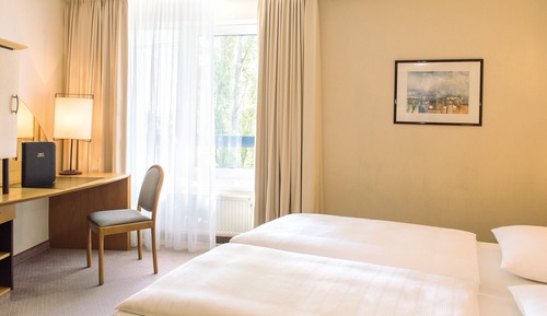 Standard Double Room (Streetview)