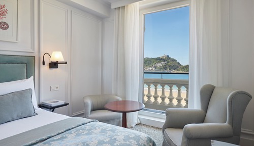 Double Room, Balcony, Sea View (Petit)