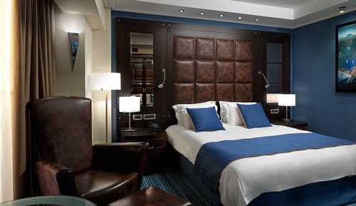Suite, 1 Bedroom (Living Area)