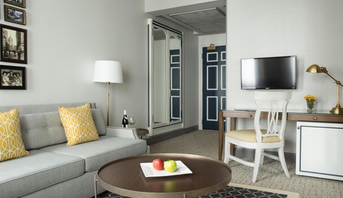 Suite, Balcony