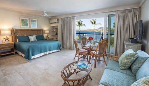 Studio Suite, 1 King Bed, Beachfront