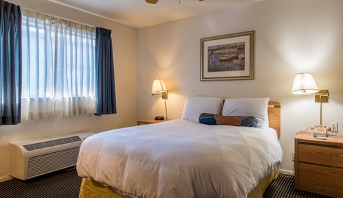 Executive Suite, 1 Queen Bed