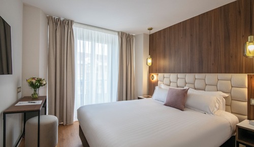 Deluxe Room - Renovated