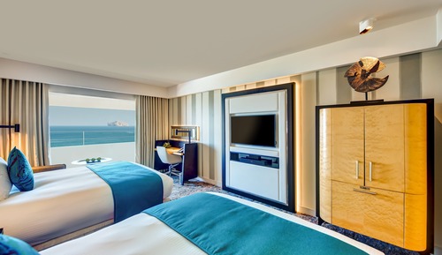 Room, 2 Queen Beds, Balcony, Sea View (Lounge Access)