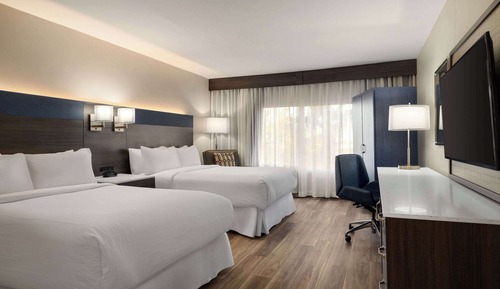 Room, 2 Double Beds, Non Smoking, Pool View