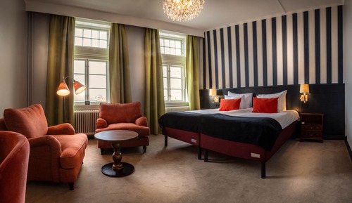 Superior King Room
