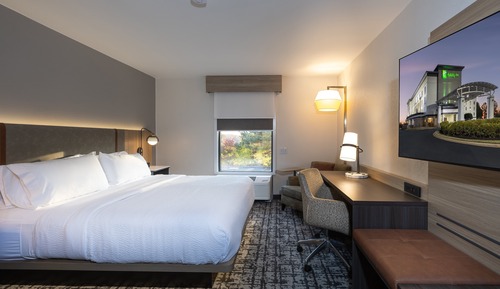 Standard Room, 1 King Bed, Accessible, Non Smoking (Communications Accessible)